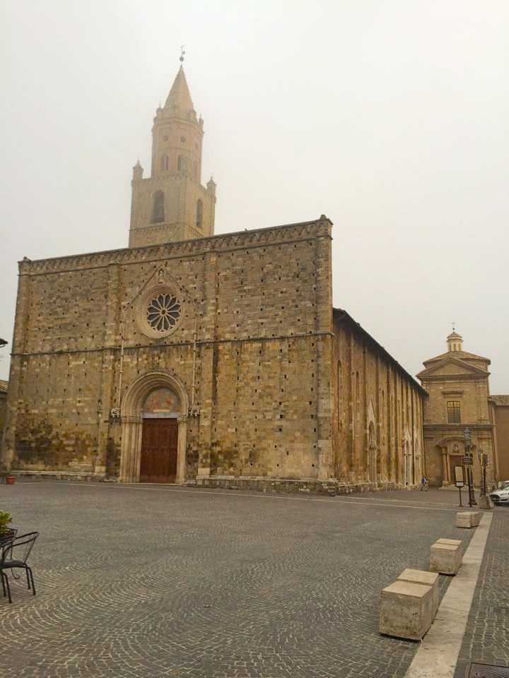 duomo atri nebbia